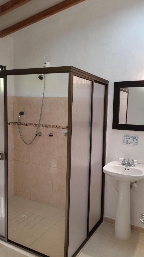 Hotel Faroazul Rnt12633 Санта-Роса-де-Кабаль Экстерьер фото